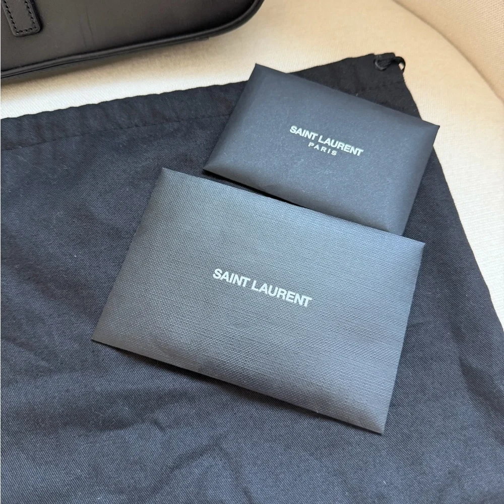 Saint Laurent Le 5 à 7 Hobo Bag Black Smooth Leather Gold Hardware YSL Authentic - Picture 7 of 8